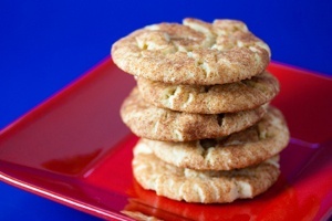 Vegan Macadamia Snickerdoodle Cookies