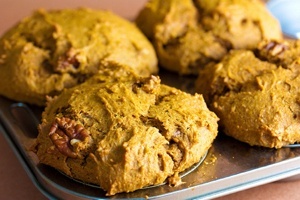 Vegan Pumpkin Spice Muffins