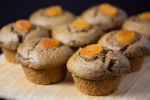Vegan Apricot Rye Muffins
