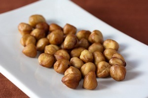 http://cdn1.veganbaking.net/2010/thumbnails/hazelnuts-skinned.jpg