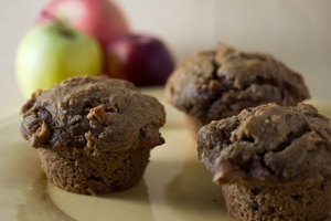 Vegan Apple Pecan Muffins